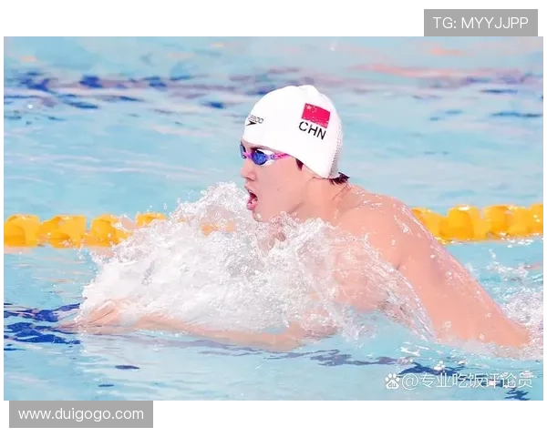 最新国际滑冰赛事激战正酣中国选手表现亮眼再创佳绩